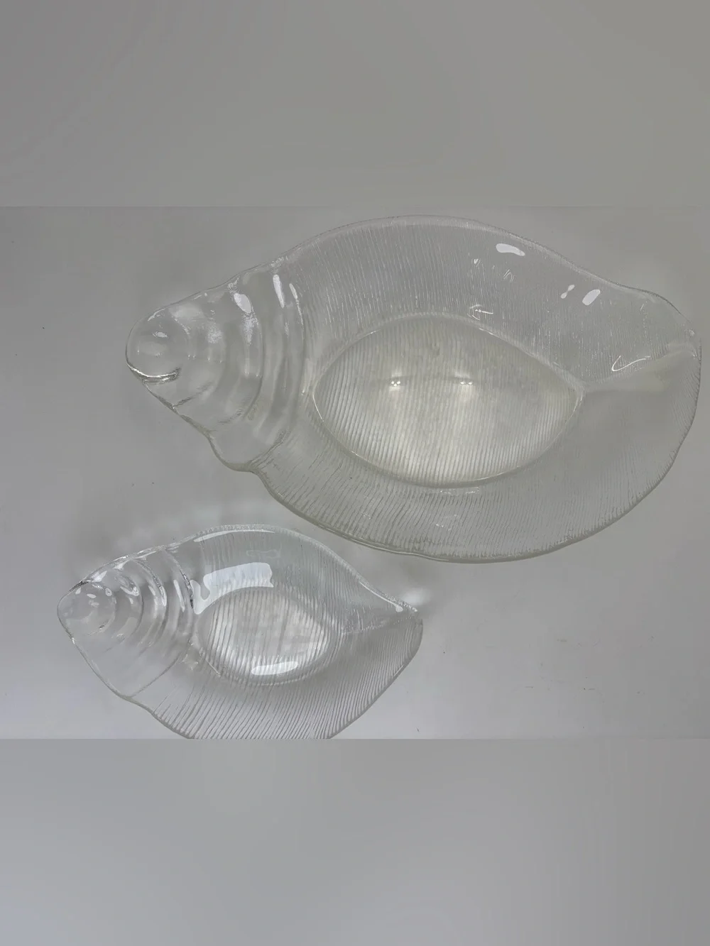 Italian Coastal Vintage Glass Shell-Shaped Serving Dishes - Heavy and Textured
